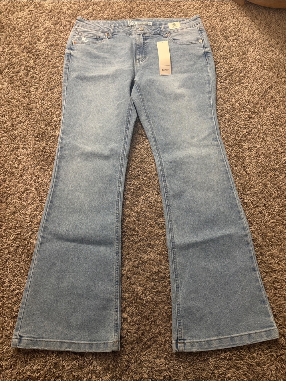 No Boundaries Light Wash Bootcut Jeans